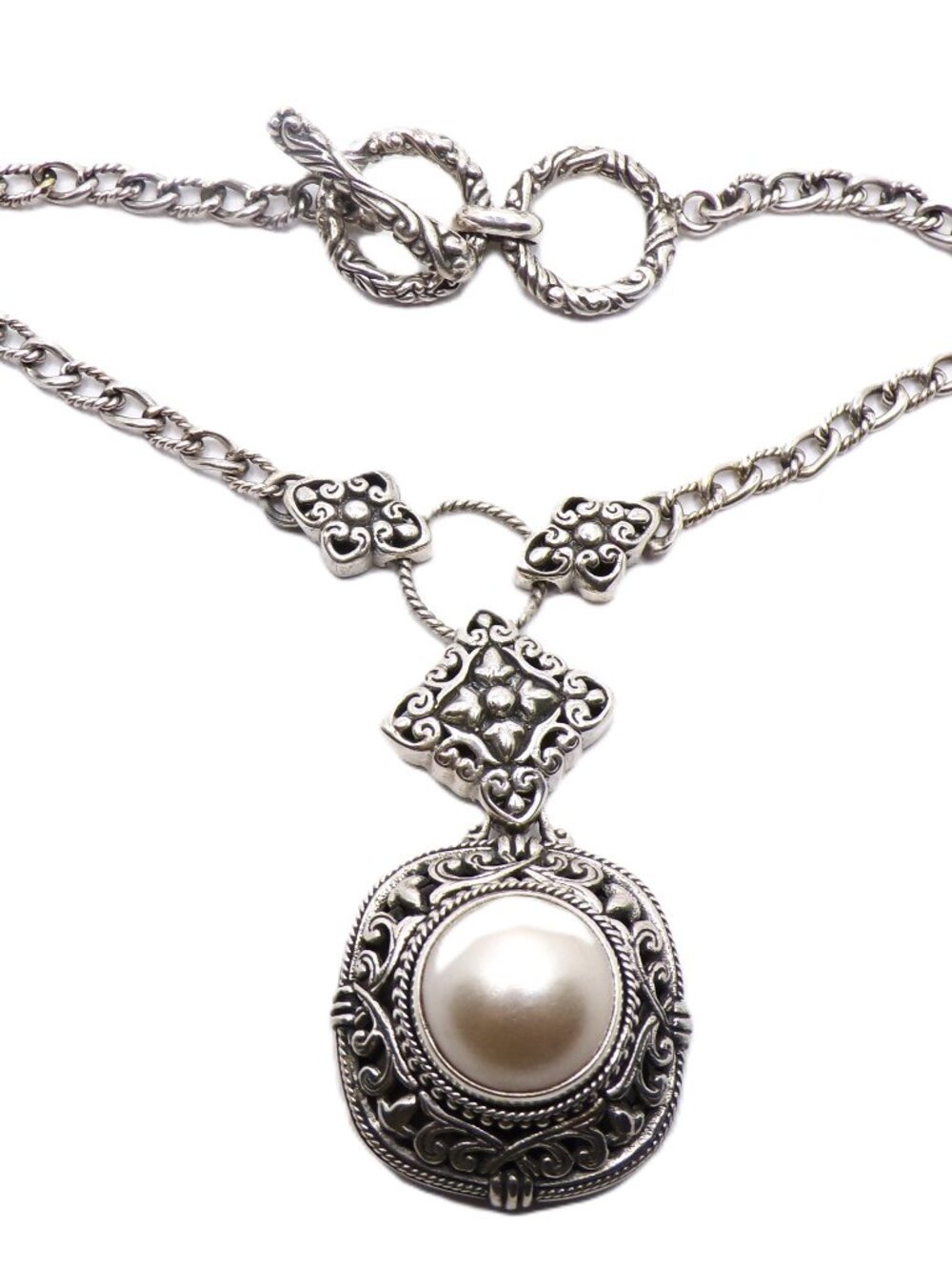 Sterling Silver White Pearl Pendant Necklace – Ornate Balinese Design